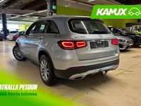 Käytetty Mercedes GLC300e 211 HP (155 kW) 2021 Hopea / harmaa Katumaasturi