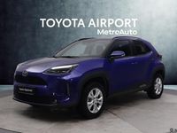 Käytetty Toyota Yaris Cross 116 HP (85 kW) 2024 Met. sininen Katumaasturi