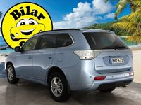 käytetty Mitsubishi Outlander P-HEV Intense Plus 4WD 5P //Webasto // P-kamera // Navi // Suomi-auto* - *OSTA NYT, MAKSA TOUKOKUUSSA!* -