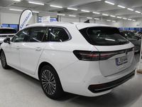 Käytetty VW Passat Business 272 HP (200 kW) 2024 Pure white Farmari