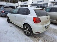 Käytetty VW Polo Trendline 75 HP (55 kW) 2016 Valkoinen Viistoperä