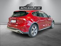 Käytetty Ford Focus Active 247 HP (181 kW) 2020 Punainen Viistoperä