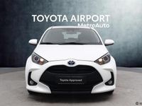Käytetty Toyota Yaris Hybrid Active 116 HP (85 kW) 2023 Valkoinen Viistoperä