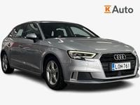 Käytetty Audi A3 Sportback Business 150 HP (110 kW) 2018 Hopea Viistoperä