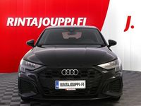 Käytetty Audi A3 Sportback e-tron S-Line 245 HP (180 kW) 2021 Musta Viistoperä