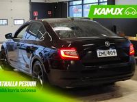 Käytetty Skoda Octavia LAURIN & KLEMENT 250 HP (183 kW) 2019 Schwarzmagic perleffekt Sedan