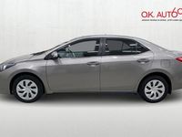 Käytetty Toyota Corolla Active 132 HP (97 kW) 2013 Ruskea (beige) Sedan