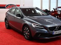 Käytetty Volvo V40 Dynamic 152 HP (111 kW) 2018 Harmaa Viistoperä