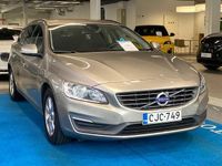 Käytetty Volvo V60 Kinetic 150 HP (110 kW) 2014 Farmari