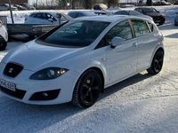 Käytetty Seat Leon Copa 105 HP (77 kW) 2012 Valkoinen Viistoperä