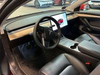 Käytetty Tesla Model 3 258 kW (351 HP) 2023 Sedan