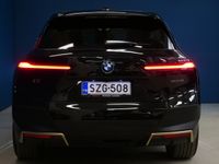käytetty BMW iX xDrive40 Fully Charged, WLTP 372km, Innovation, Comfort, HUD, 360-kamera - Korkotarjous 3,99%+kulut