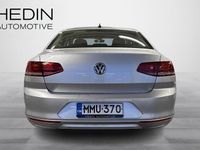 Käytetty VW Passat Comfortline 150 HP (110 kW) 2017 Hopea Sedan