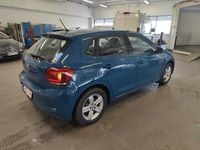 Käytetty VW Polo Comfortline 95 HP (69 kW) 2018 Sininen Viistoperä