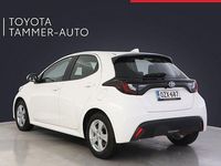 Käytetty Toyota Yaris Business Edition 114 HP (83 kW) 2023 Valkoinen Viistoperä