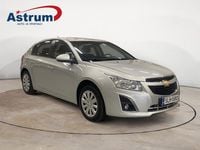 Käytetty Chevrolet Cruze LT 124 HP (91 kW) 2013 Hopea Viistoperä