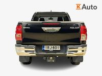 Käytetty Toyota HiLux Active 150 HP (110 kW) 2023 Musta Nouto