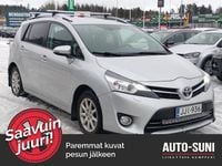 Käytetty Toyota Verso Active 112 HP (82 kW) 2014 Tila-auto