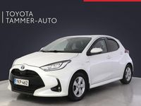 Käytetty Toyota Yaris Hybrid Style 116 HP (85 kW) 2021 Valkoinen Viistoperä