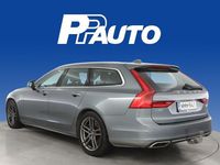 Käytetty Volvo V90 Momentum 303 HP (222 kW) 2018 Harmaa Farmari