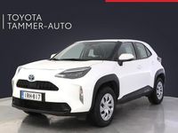 Käytetty Toyota Yaris Cross Active 116 HP (85 kW) 2023 Valkoinen Katumaasturi