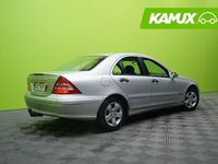 Käytetty Mercedes C180 143 HP (105 kW) 2004 Hopea / harmaa Sedan