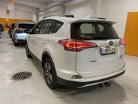 Käytetty Toyota RAV4 Hybrid Edition 155 HP (114 kW) 2017 Katumaasturi