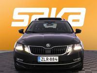 Käytetty Skoda Octavia LAURIN & KLEMENT 184 HP (135 kW) 2018 Farmari
