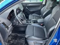 Käytetty Skoda Karoq Business Line 150 HP (110 kW) 2020 Sininen Katumaasturi