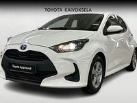 Käytetty Toyota Yaris Active 114 HP (83 kW) 2023 Valkoinen Viistoperä