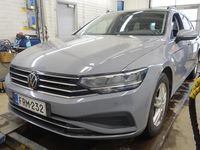 Käytetty VW Passat Business 150 HP (110 kW) 2023 Harmaa Farmari