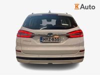 Käytetty Ford Mondeo 150 HP (110 kW) 2021 Farmari