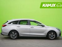 Käytetty Hyundai i30 Comfort 159 HP (116 kW) 2023 Hopea / harmaa Farmari