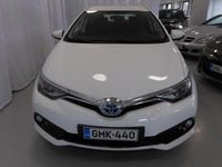 Käytetty Toyota Auris Hybrid Active 99 HP (72 kW) 2017 Valkoinen Viistoperä
