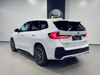 käytetty BMW iX1 xDrive 30 M-SPORT ACC