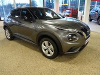 Käytetty Nissan Juke N-Connecta 114 HP (83 kW) 2025 Musta Katumaasturi