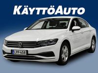Käytetty VW Passat Style 150 HP (110 kW) 2021 Valkoinen Sedan