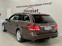 käytetty Mercedes E220 CDI Premium Business * IHC+ / NAHAT / KOUKKU / SÄHKÖLUUKKU / RATTIVAIHTEET *