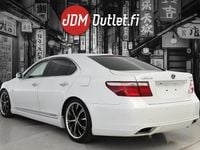 Käytetty Lexus LS460 390 HP (286 kW) 2006 Sedan