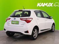 Käytetty Toyota Yaris Hybrid Active 73 HP (53 kW) 2018 Valkoinen Sedan