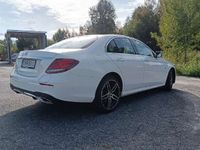 käytetty Mercedes E350 E Plug-In Hybrid Avantgarde, AMG-Styling paketti, Panoramakatto, Merkkihuoltohistoria, Nahkapenkit ja kojelauta!