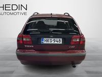 Käytetty Volvo V40 1998 Farmari
