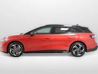 Uusi VW ID.7 GTX 250 kW (340 HP) 2026 Kings red /black Farmari