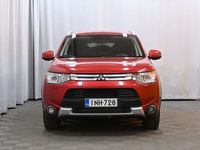 käytetty Mitsubishi Outlander 2,2 DI-D Instyle