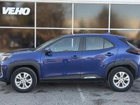 Käytetty Toyota Yaris Cross Active 116 HP (85 kW) 2022 Sininen Katumaasturi