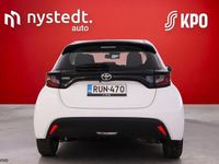 Käytetty Toyota Yaris Active 125 HP (91 kW) 2021 Valkoinen Viistoperä