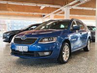 käytetty Skoda Octavia Combi 2,0 TDI 184 4x4 Style DSG Autom. - 3kk lyhennysvapaa