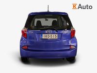 Käytetty Toyota Verso-S Multidrive S 99 HP (72 kW) 2013 Sininen Tila-auto