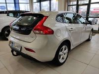 käytetty Volvo V40 Monikäyttöajoneuvo (AF) 4ov 1498cm3 A