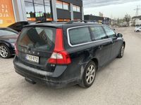 käytetty Volvo V70 D3 Momentum S/S aut ** Suomi-auto / Webasto / Koukku / Merkkihuollot / Xenon / P-tutka **